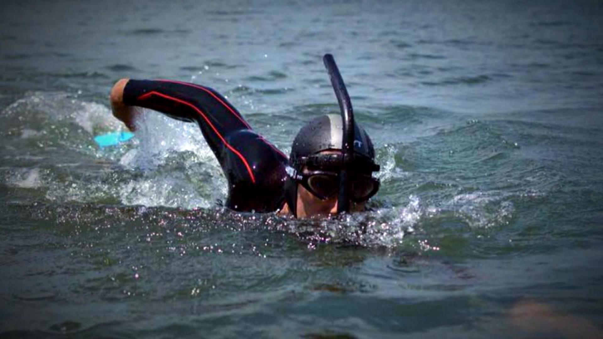 French Man Attempts To Swim From Japan To San Francisco For World