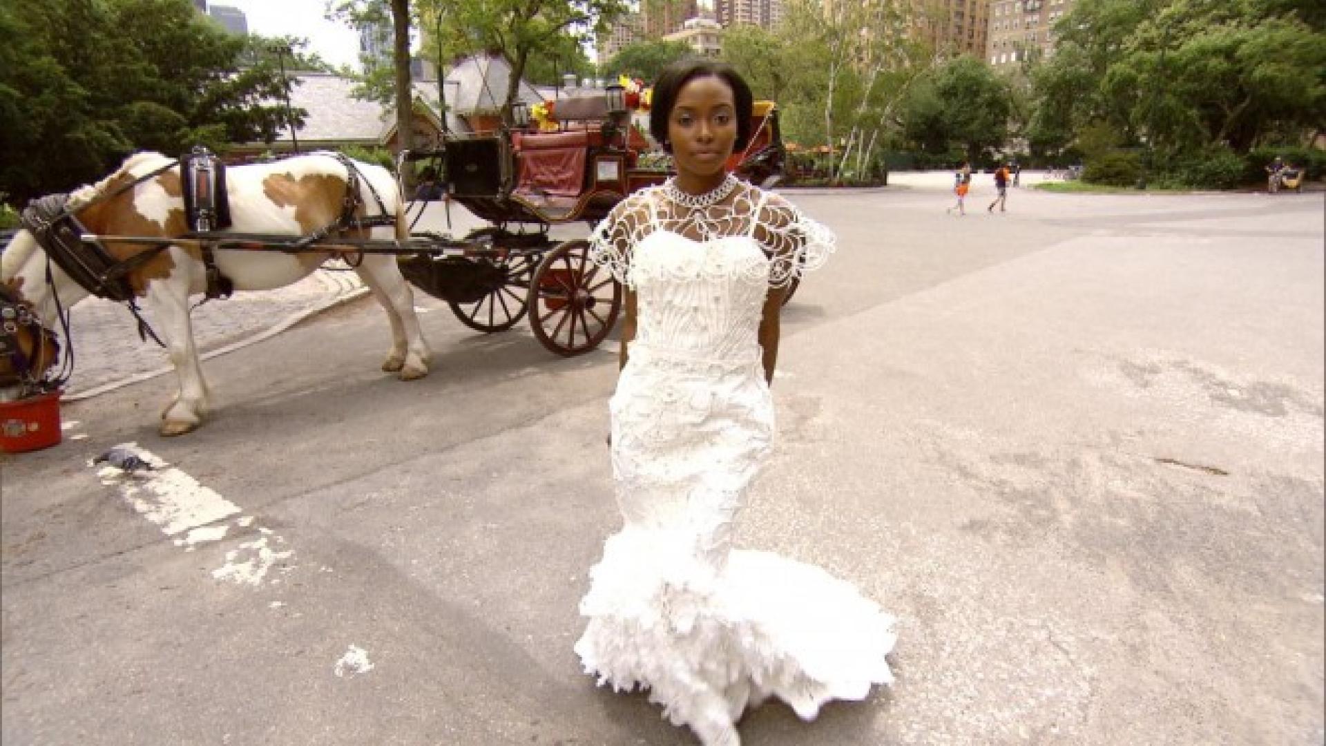The Bride Wore 2 Ply Can You Believe This Wedding Dress Is Made Out Of Toilet Paper Inside Edition