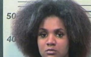 Alabama Woman Wanted for Stabbing Boyfriend and Cutting 1-Year-Old Child: Police