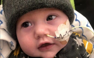 Baby Born With Congenital Heart Disease on Way to Transplant Surgery Receives Corridor of Cheers 